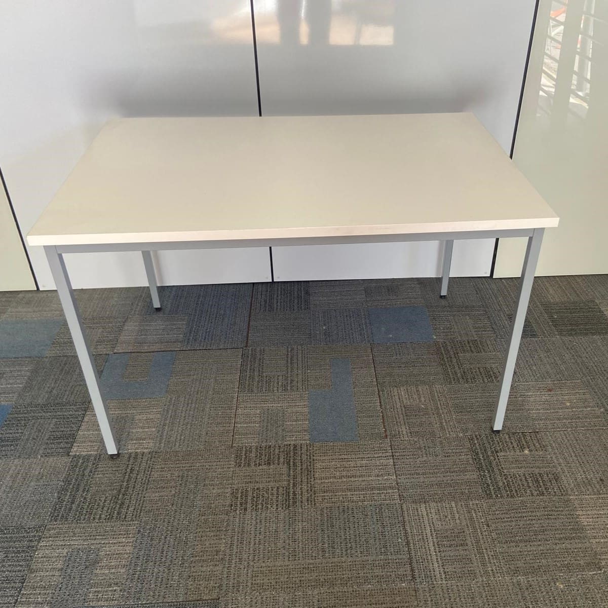 White Table 1200